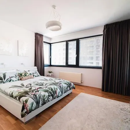 Prague Marina River View Apartment Close To City Centre Free Parking Exterior photo